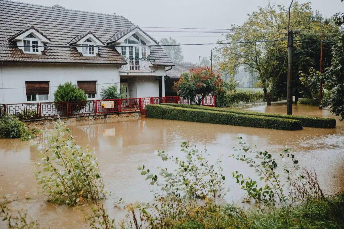 Emergency Water Extraction & Removal in Ontario, CA